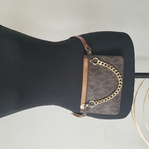 Michael Kors Handbags - Michael Kors Belt Bag